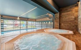 Akces APARTAMENTY KASPROWICZA 20C- NIECZYNNY BASEN 09 DO 15 MARZEC PARKING W MARCU 2026 W CENIE BASEN, SAUNY, JACUZZI, SIŁOWNIA W CENIE - PARKPLATZ IM MÄRZ 2026 IM PREIS ENTHALTEN SCHWIMMBAD, SAUNEN, JACUZZI, FITNESSSTUDIO IM PREIS